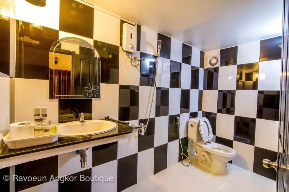 Ravoeun Angkor Boutique Hotel Siem Reap Buitenkant foto